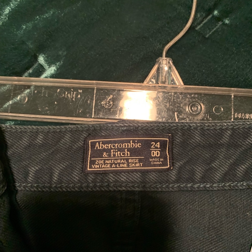 ABERCROMBIE & FITCH Zoe Aline y2k jean denim miniskirt NWT - Picture 5 of 5